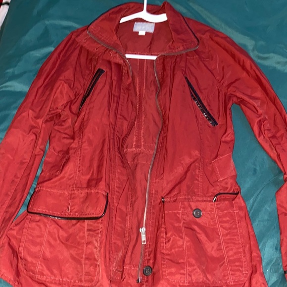 maroon zipup jacket with pockets and NO hood - Picture 1 of 2